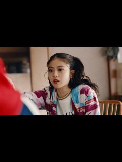 [x]今田美桜、ギャル姿でキレ気味にツッコミ 妻夫木聡をはじめ成田凌＆吉岡里帆＆矢本悠馬の個性豊かな新キャスト 『ジャンボ宝くじ』新CM「ジャンボ兄 ...