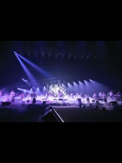 [x]RADWIMPS 桑原彰さんのギターに迫る ~Part1~ 機材紹介 - YouTube
