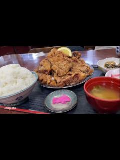 [x]『高齢者交流センター おとも苑』 拳大 ️9個入り😁 からあげ定食850円 - YouTube