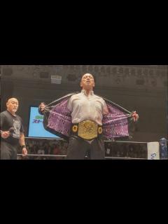 [x]平成のテロリスト”村上和成、間下隼人を破り格闘家人生初のベルト奪取「俺が佐山サトルの一番弟子だ」…6・20後楽園全成績 - YouTube