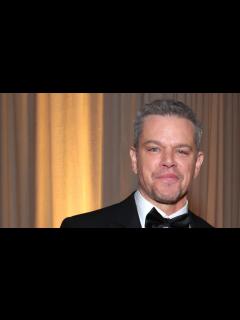 [x]Matt Damon shows off gray hair at Golden Globes - ABC News