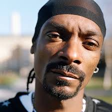 Snoop Dogg: Biography, West Coast Rapper, Actor