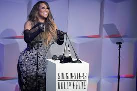 Mariah Carey loses bid to trademark 'Queen of Christmas' - Los ...