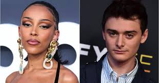 Doja Cat says she talked to Noah Schnapp about leaked DMs - Los ...