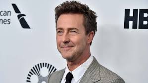 Edward Norton in Talks to Join Daniel Craig in the 'Knives Out' Sequel
